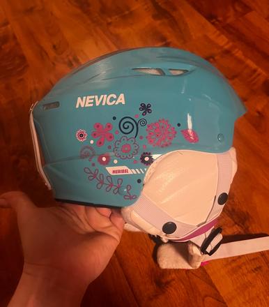 Prilba na lyzovanie korčuľovanie tyrkysová farba, s