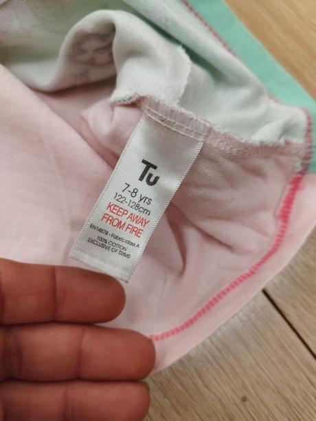 Pyžamkový vrch, tu,122