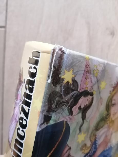 Kniha rozprávky o vílach a princeznách,