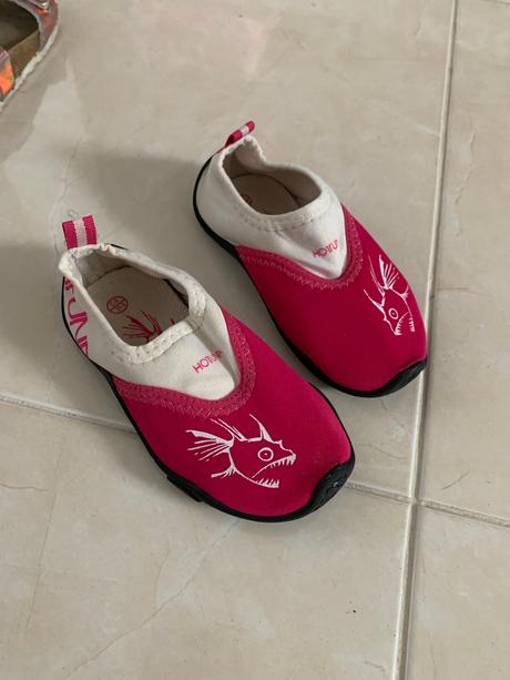 Topánky do mora, 25