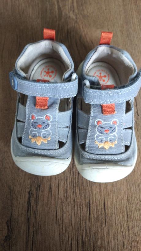 Platené sandálky biomecanics 20, 20