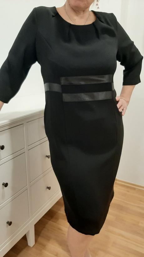 Elegantné šaty, 48