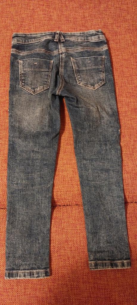 Dievčenské rifle, c&a,116