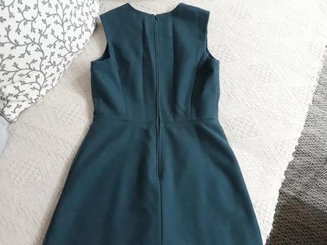 Predám krásne teplé dámske šaty č. 34, benetton, benetton,34