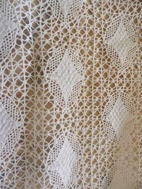 Krásna cvernová záclona,