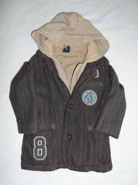 Saková bundička, next,92