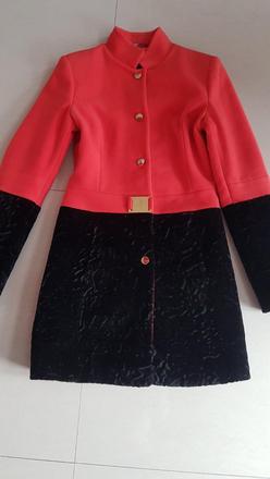 Koralový kabát, 36