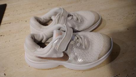Dievčenské tenisky nike č. 32, nike,32