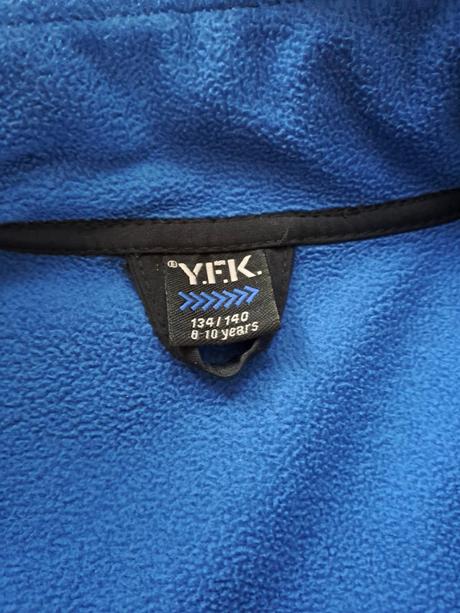 Chlapčenská vetrovka, 134