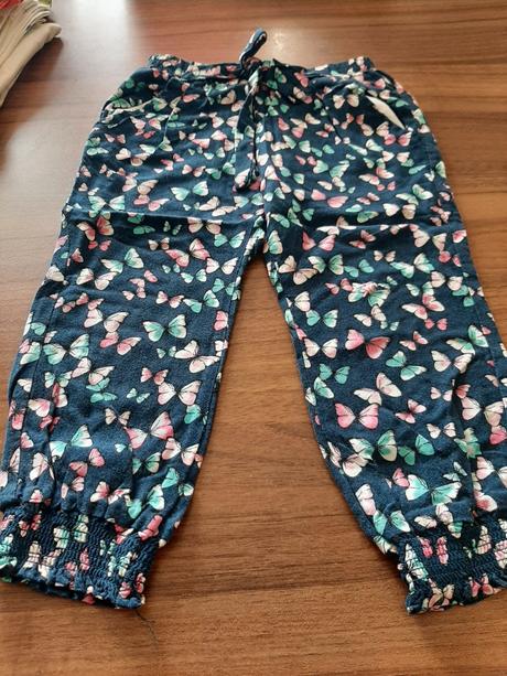 Letne nohavice, primark,92