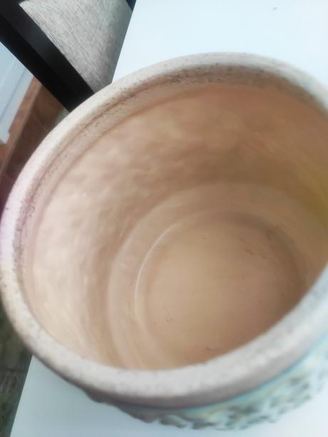 Keramický kvetináč, 