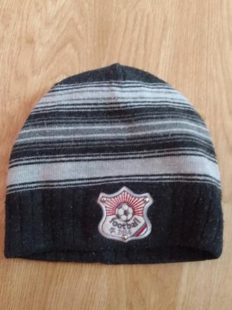 Chlapčenská čiapka,