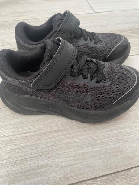 Dievčenské tenisky hoka, 28