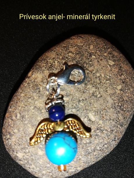 Prívesok anjel s minerálom tyrkenit,