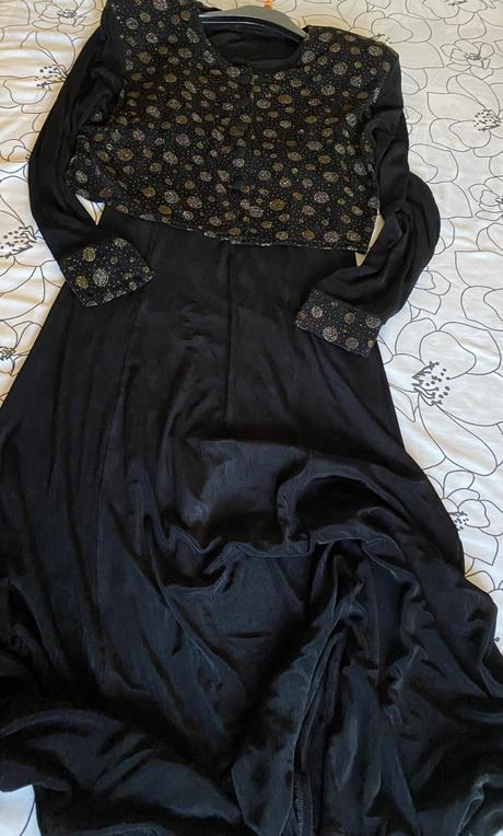 Dlhé spoločenské šaty s bolerkom v. s-m, s