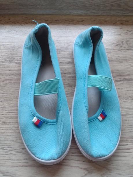 Plátenky / cvičky, 35