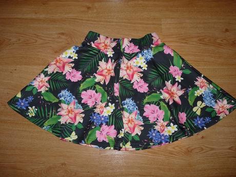 Kvetová padavá, kappahl,146