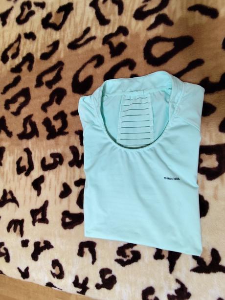 Dámske bledozelené funkčné tričko veľ.l quechua,, quechua,l