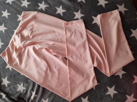 Dámske športové legíny pre vyššie žienky, m