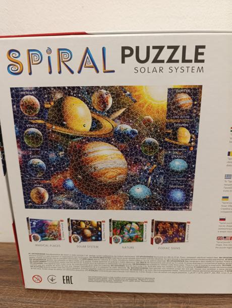 Puzzle solar systém 1040ks,
