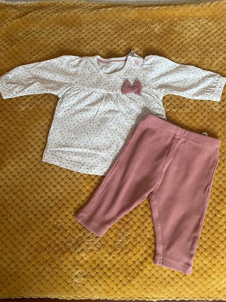 Pekná súprava pre dievčatko,3-4 mesiace, 62