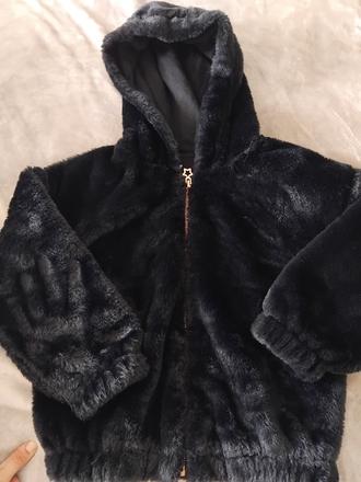 Chlpatá bundička s kapucňou, f&f,122