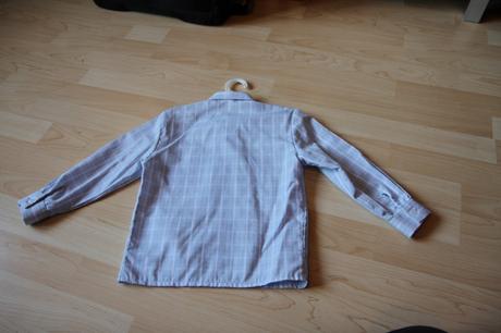 Belasá košeľa, 92