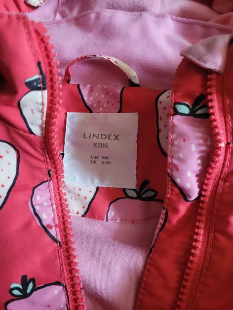 Krasna bundicka lindex 104, lindex,104