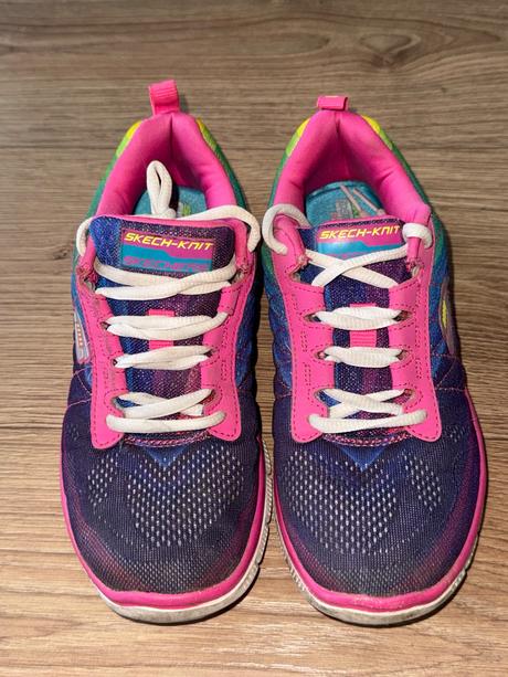 Skechers tenisky, 35