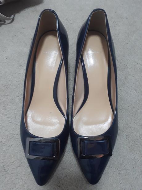 Kožené lodičky, baťa,39