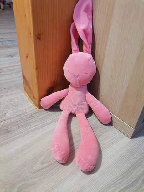 Plyšový biely alebo ružový zajko mojkáč, 