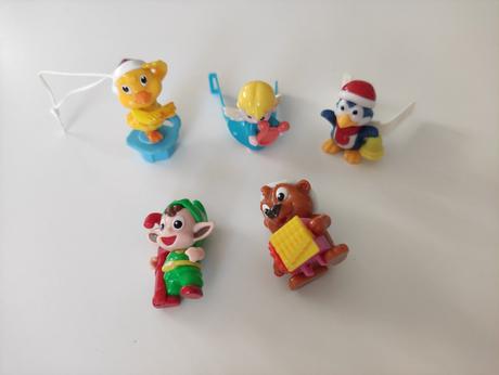 Vianocne kinder postavicky, 