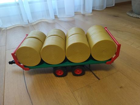 Prepravník na balíky + 8ks balíkov - bruder 2220, 