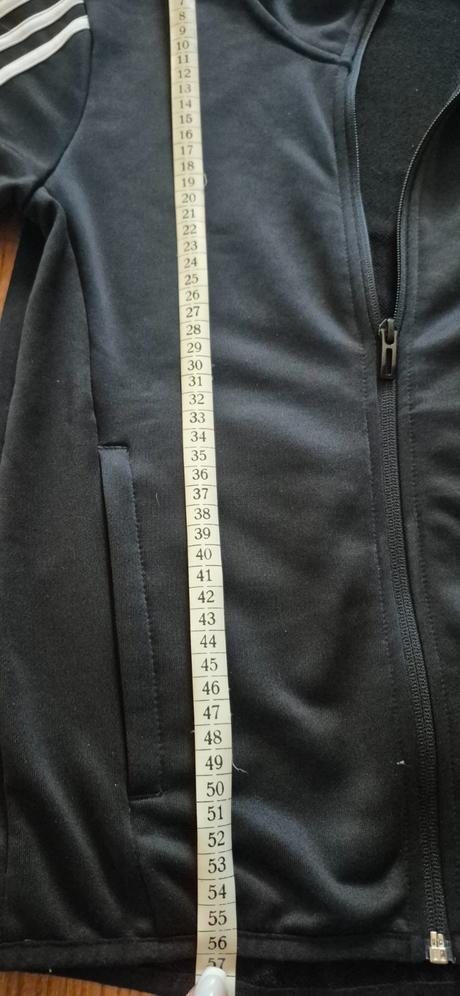 Predam detsky mikinu, adidas,158