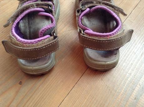 Kožené sandalky, bären-schuhe,27