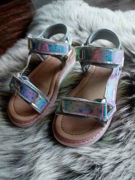 Sandálky metalické, 30