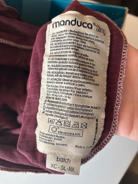 Manduca berry sling, manduca