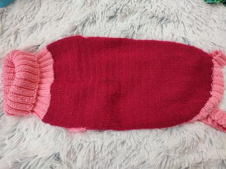 Oblečenie pre psika nové , ručná práca aj kúpené, 