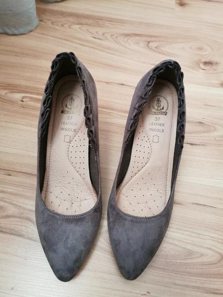 Semišové lodičky, 37