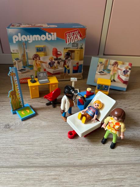 Playmobil stavebnica u doktora,