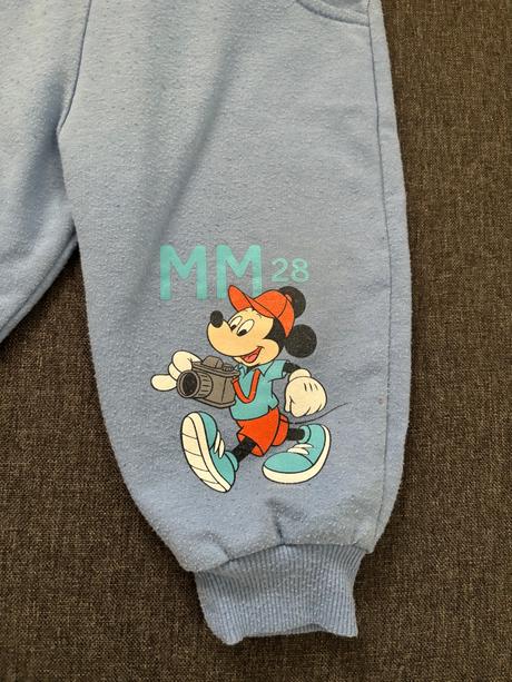 Tepláky na traky, disney,80