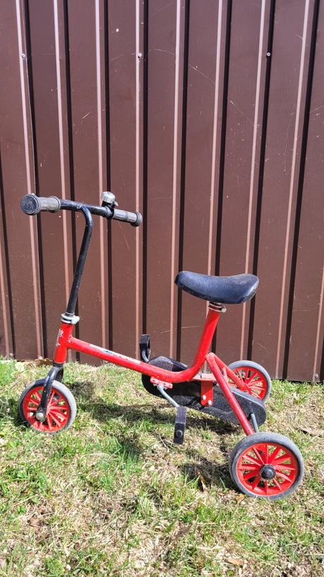 Trojkolka merkúr pája, 