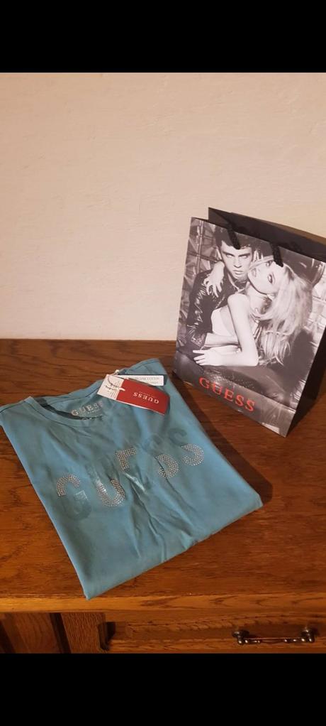 Guess tricko, guess,s