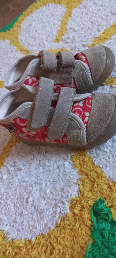 Rak topanky 22, rak,22