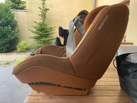 Maxi-cosi pearl pro i-size s 2wayfix základňou, maxi cosi