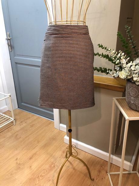 Tommy hilfiger luxusná sukňa, tommy hilfiger,42