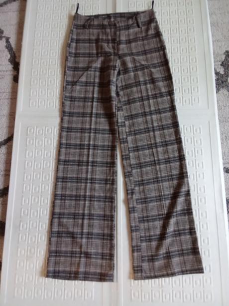 Dámske oblečenie., 38