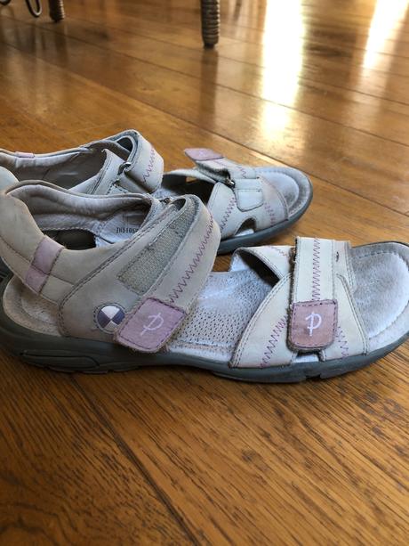 Kozene prezuvky, protetika,37