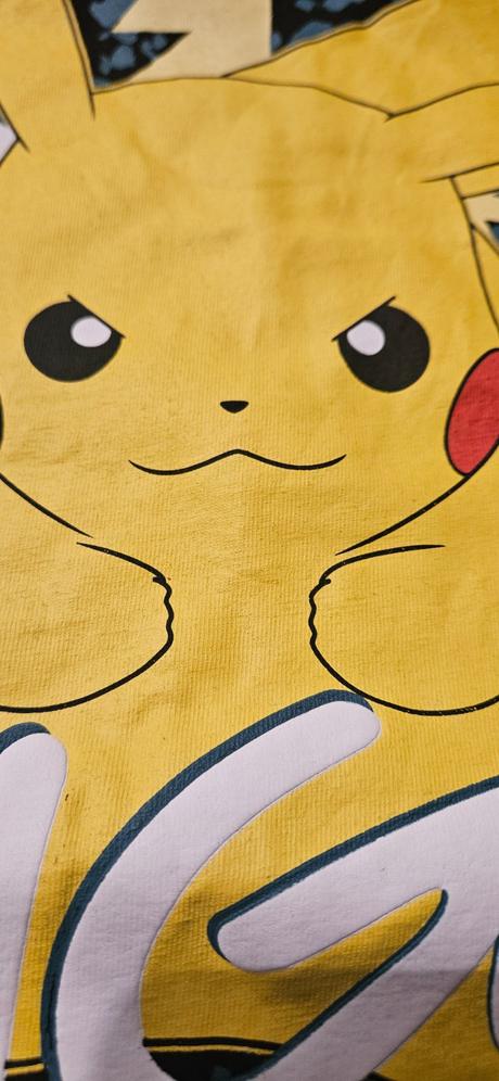 Tricko pokemon pikachu v. 134, 134