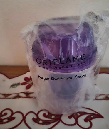 Šejker / prenosná nádoba,